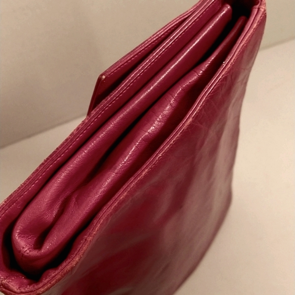 " VINTAGE" red leather clutch - Picture 3 of 9